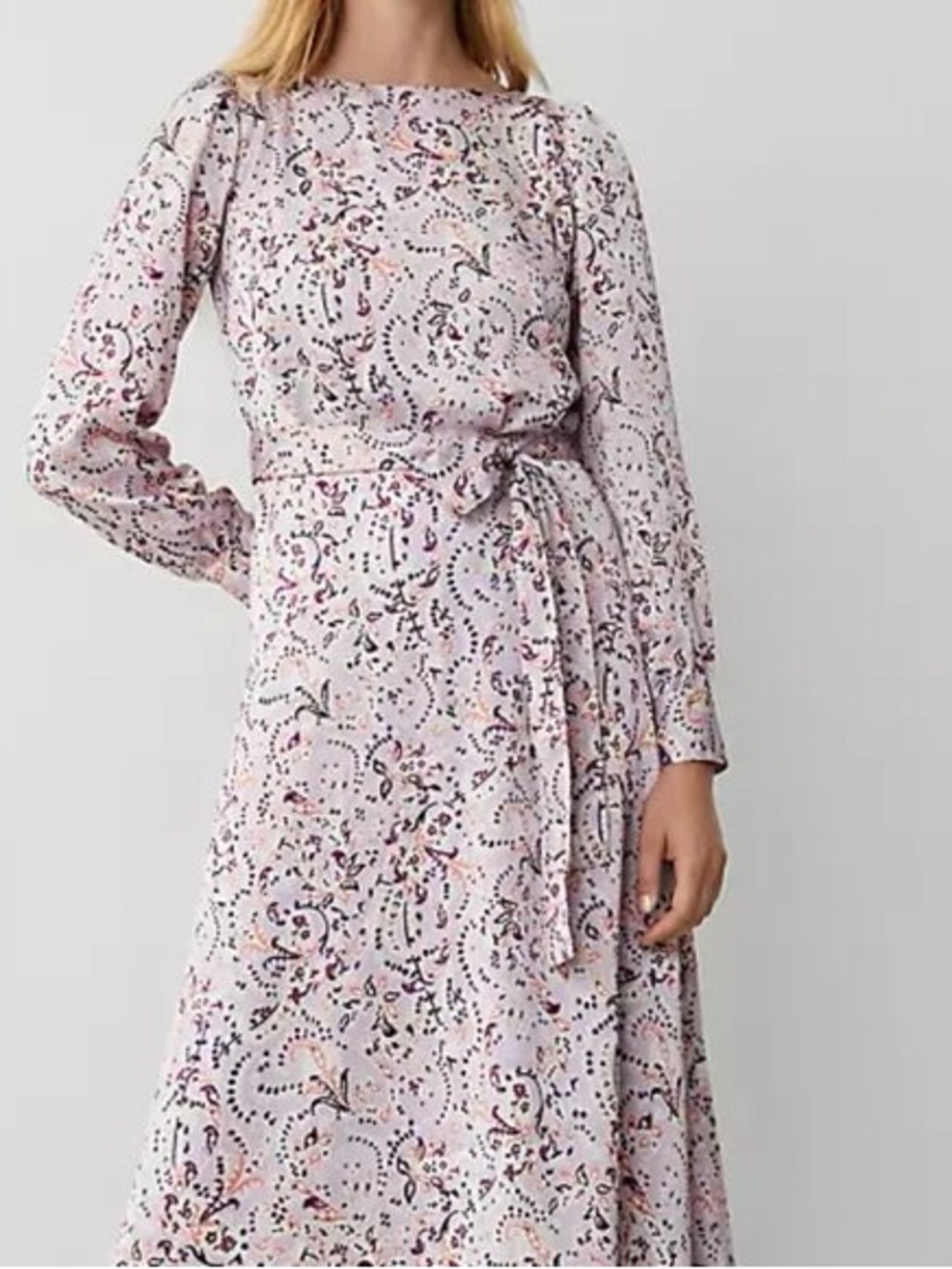 NWT Ann Taylor Women’s Lavendar Floral Long Sleeve Midi Dress